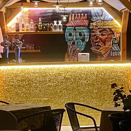 Hotel Sunset Art Beach Front Chernomorets Esterno foto