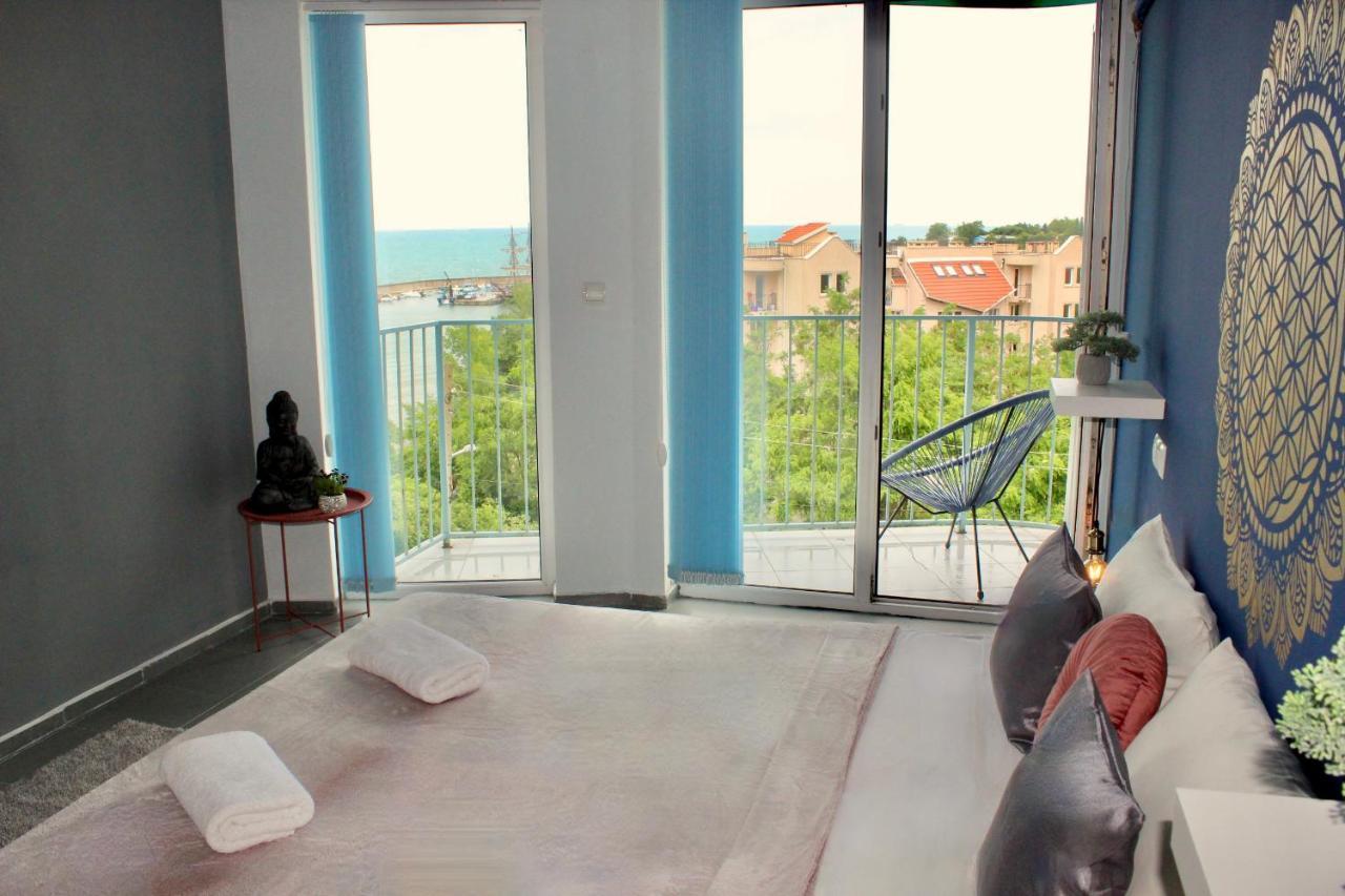 Hotel Sunset Art Beach Front Chernomorets Esterno foto