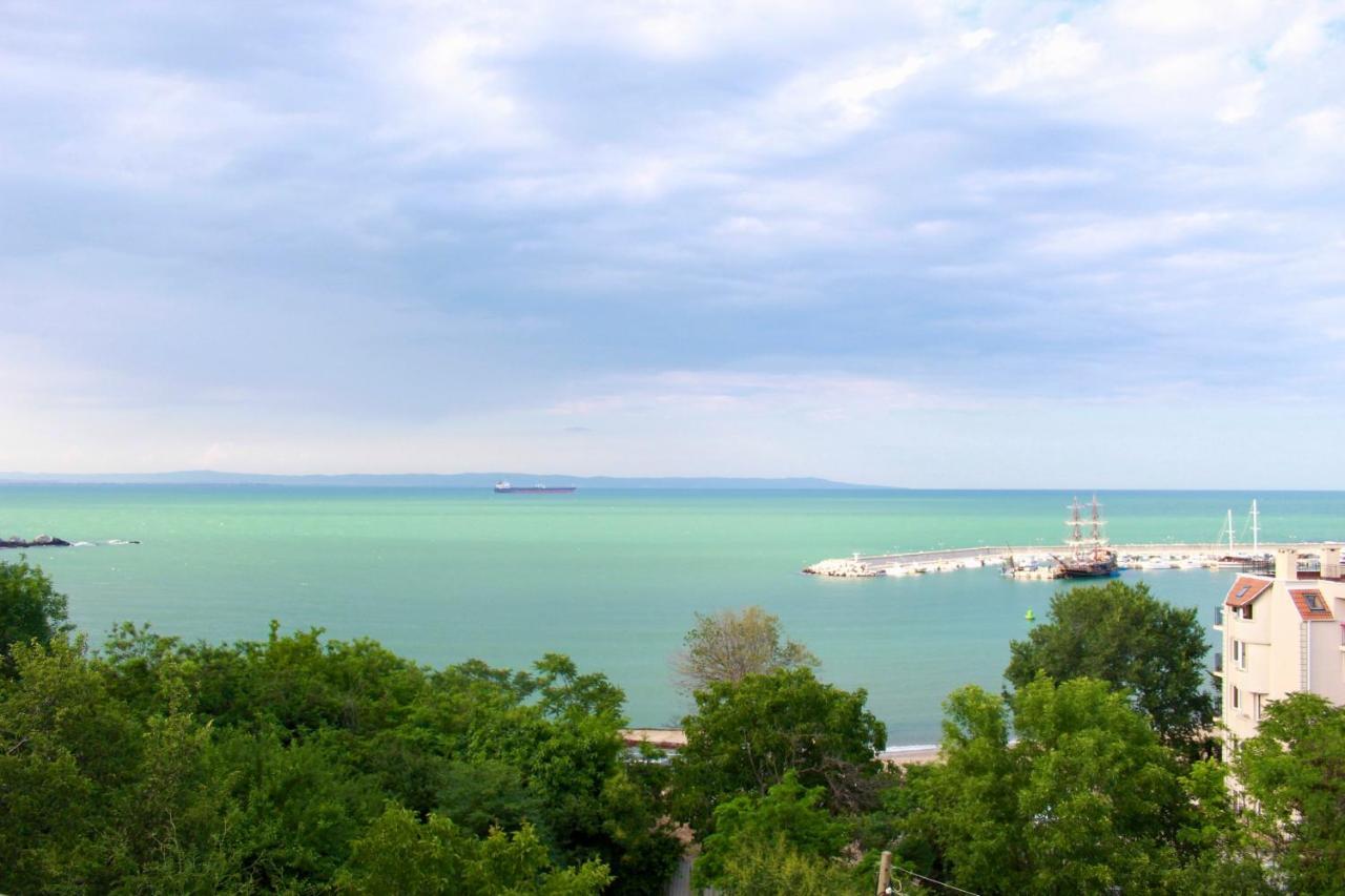 Hotel Sunset Art Beach Front Chernomorets Esterno foto